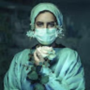 Meet your Posher, Lesly